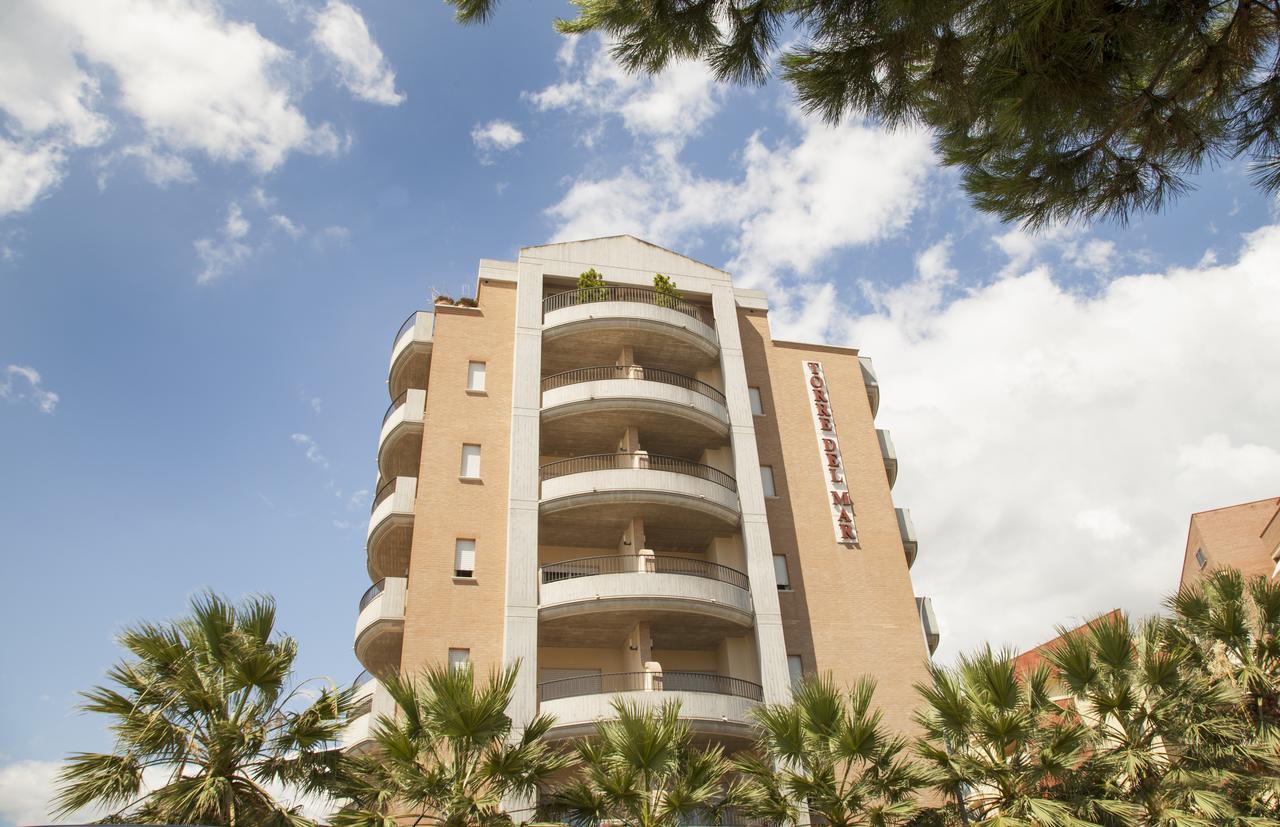 Residence Torre Del Mar Alba Adriatica Dış mekan fotoğraf